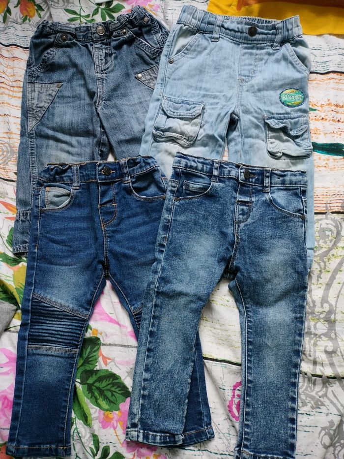 Lot de jeans