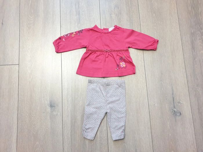 Ensemble 2 pièces. Fille 3 mois. Marque Premier calins/ Grain de blé