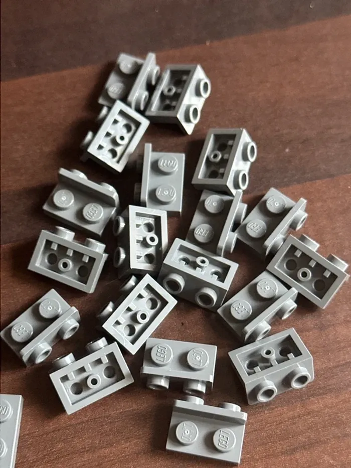 20 Lego Bracket 1 x 2 - 1 x 2 Inverted ref 99780 Dark Bluish Gray - photo numéro 2
