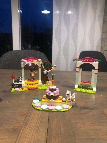 Lot de lego friends « fête d’anniversaire »