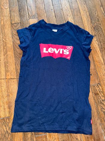 T-shirt Levi’s  12 ans  Jamais porté