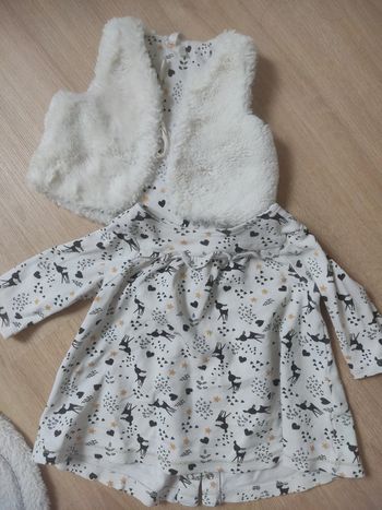 Ensemble petite robe et gilet