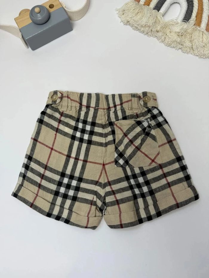 Short Burberry baby unisexe en lin taille 3 mois comme neuf - photo numéro 4