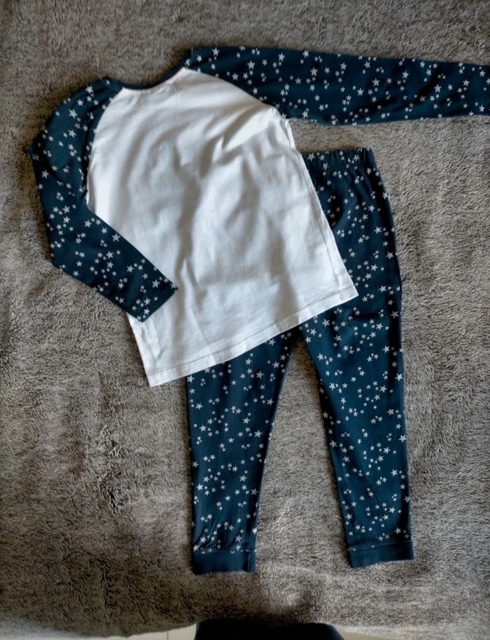 Pyjama fin 7-8 ans - photo numéro 2