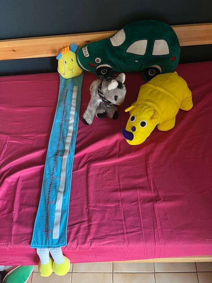 Lot de divers peluches