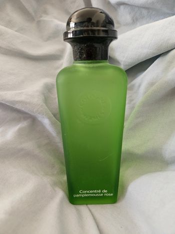 Parfum hermes  concentré de pamplemousse  rose