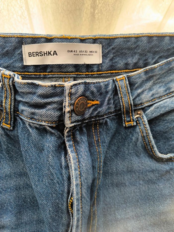 Jean bleu Bershka 42 - photo numéro 3