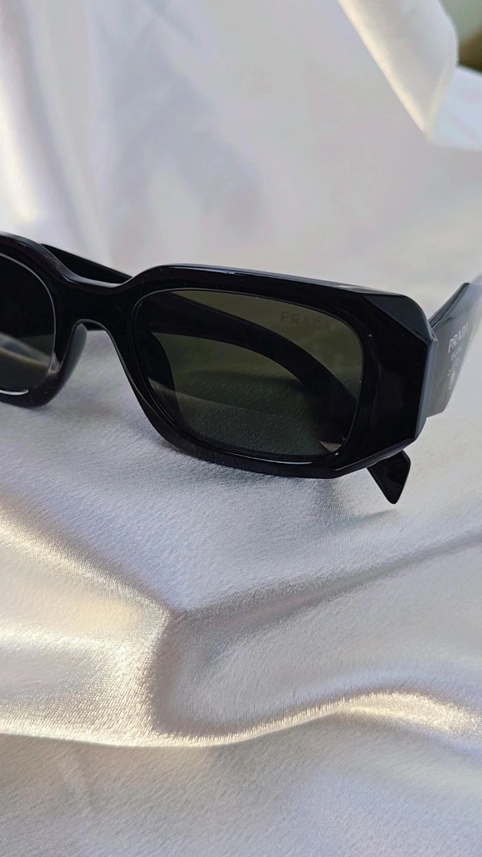 Lunettes de soleil rectangulaire noir - photo numéro 3