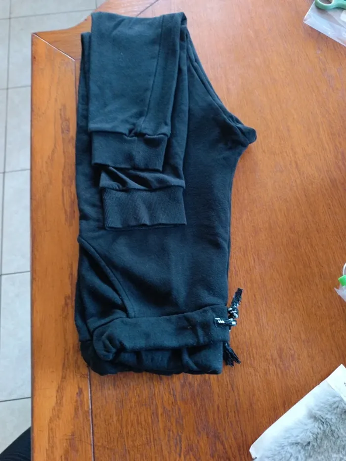 Pantalon Jogging noir H&M 12A - photo numéro 3