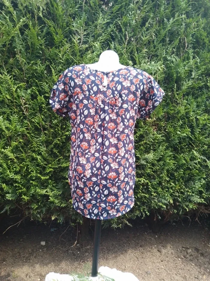 👚 Tunique avec perles aux épaules Gérard Pasquier taille M -100% polyester - photo numéro 3
