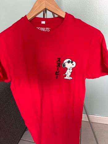 Lot des T-shirts, la taille S