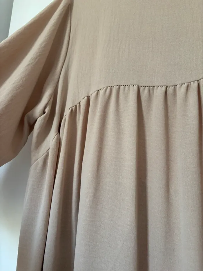 Abaya beige en jazz neuve - photo numéro 4