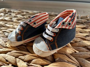 Paire de baskets bébé - 17/18