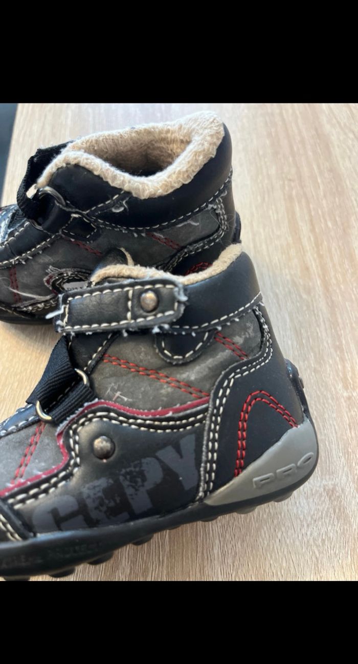 Chaussure bébé - photo numéro 2