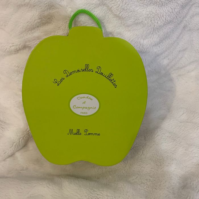 Les Demoiselles Douillettes