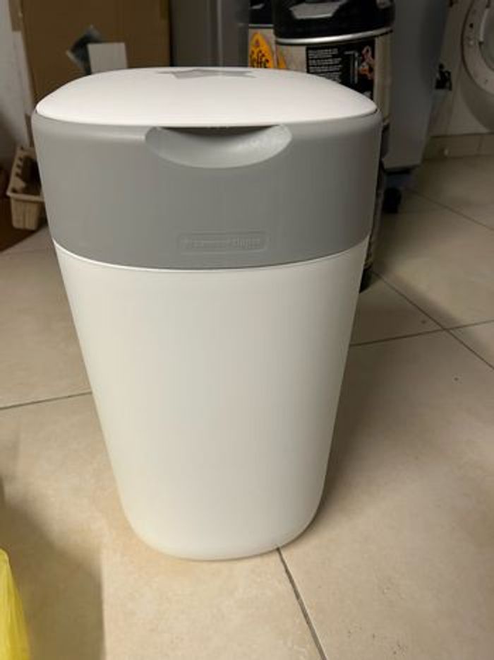 Poubelle à couches Twist & Click de Tommee Tippee - photo numéro 2