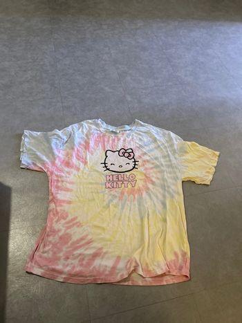 TEE shirt hello kitty