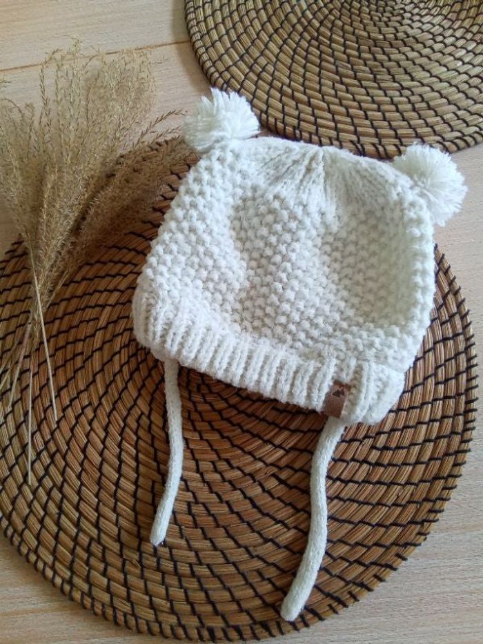 Bonnet en laine avec pompon et lien à nouer Tape à l'oeil 18/24 mois