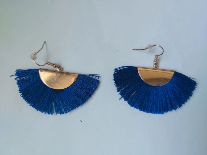Boucles d'oreilles franges bleues