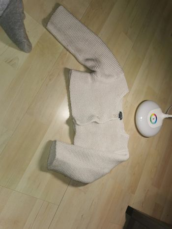 Gilet court laine taille 2 ans