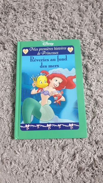 Livre la petite sirène rêveries au fond des mers