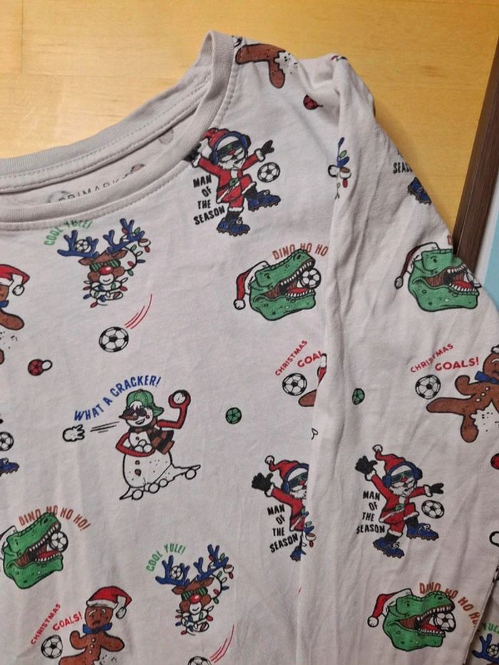 T-shirt manches longues pour garçon taille 6 ans Marque primark très bon état - photo numéro 5