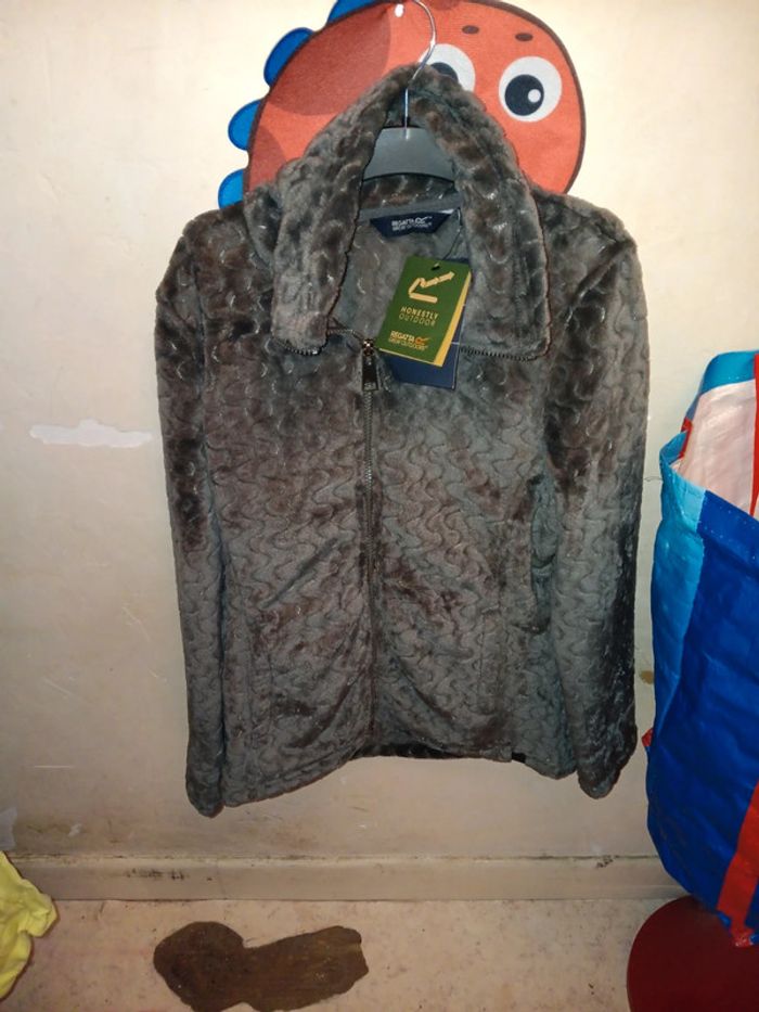 Gilet polaire neuf gris t. 38 regatta