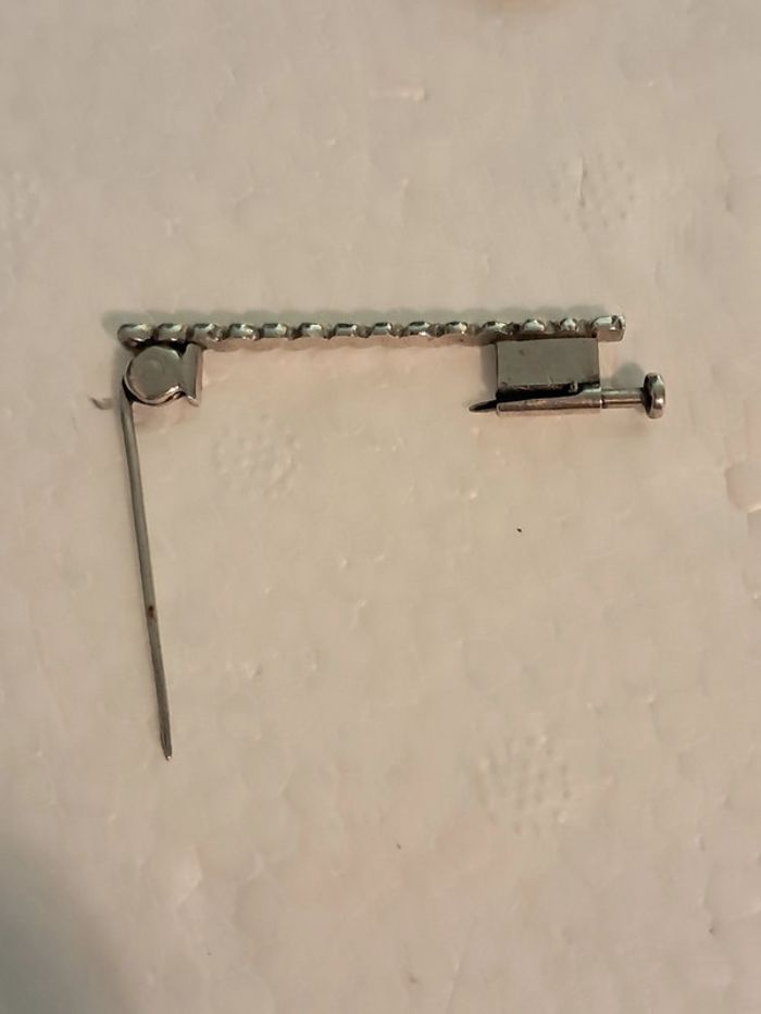 Adorable broche barette torsadée - photo numéro 6