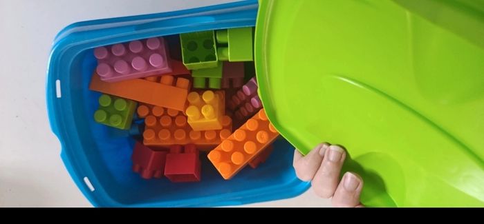 Boîte de Lego Ecoiffier 37 pieces - photo numéro 2