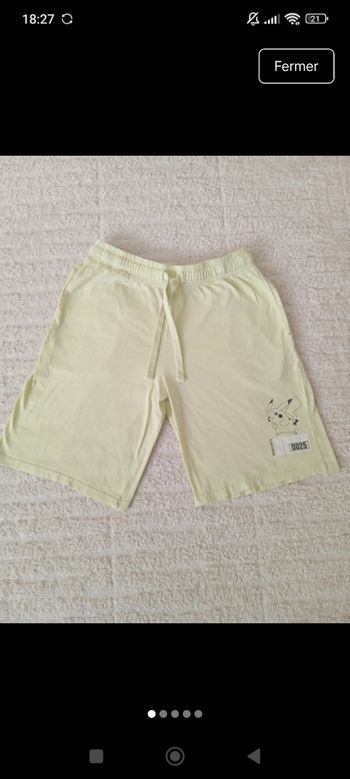 Short vert pâle pokémon Pikachu t 16 ans
