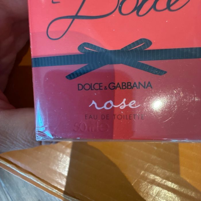 Parfum dolce gabbana ROSE 50ml - photo numéro 3