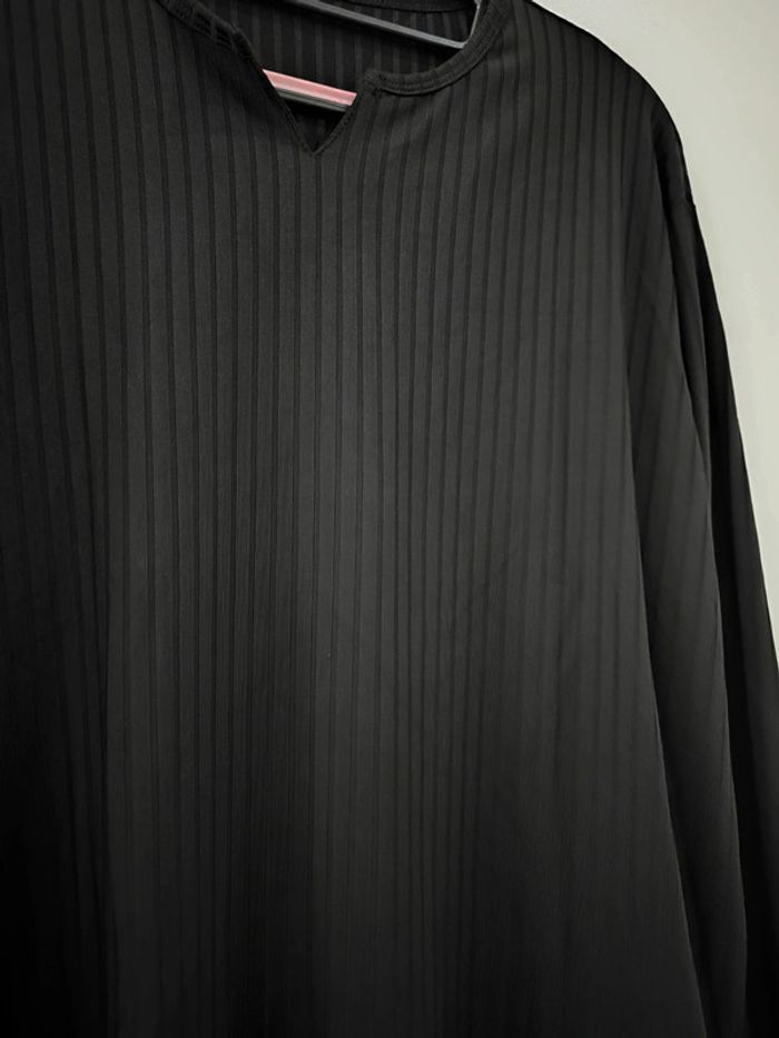 T shirt manches longues taille L neuf - photo numéro 2