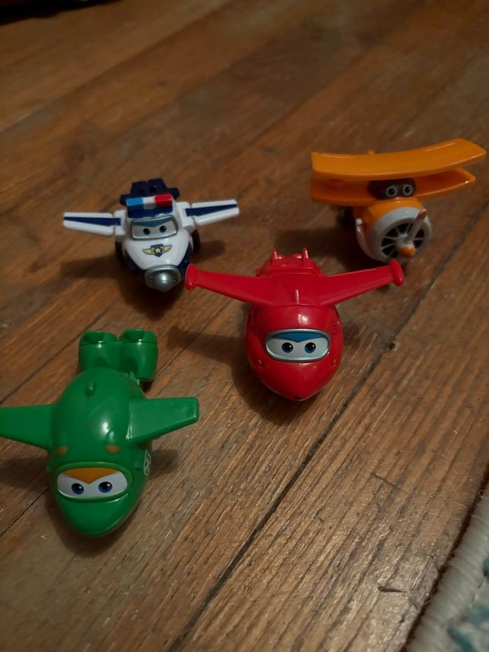 Figurines Cars - photo numéro 2