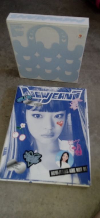 Lot de 2 album New jeans
