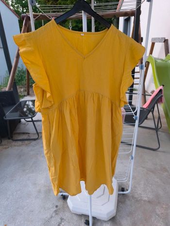 Robe moutarde grossesse