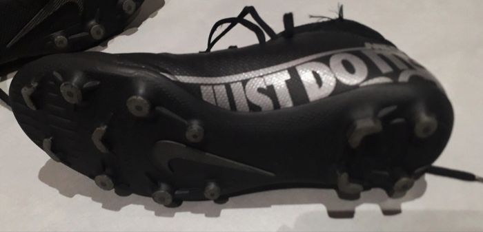 Chaussures de foot mercurial - photo numéro 5