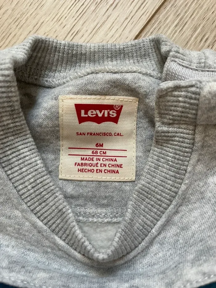 Robe Levi’s bébé fille 6 mois - photo numéro 2