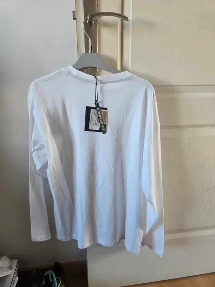Tee-shirt Kaporal taille 16 ans neuf avec étiquette - photo numéro 2