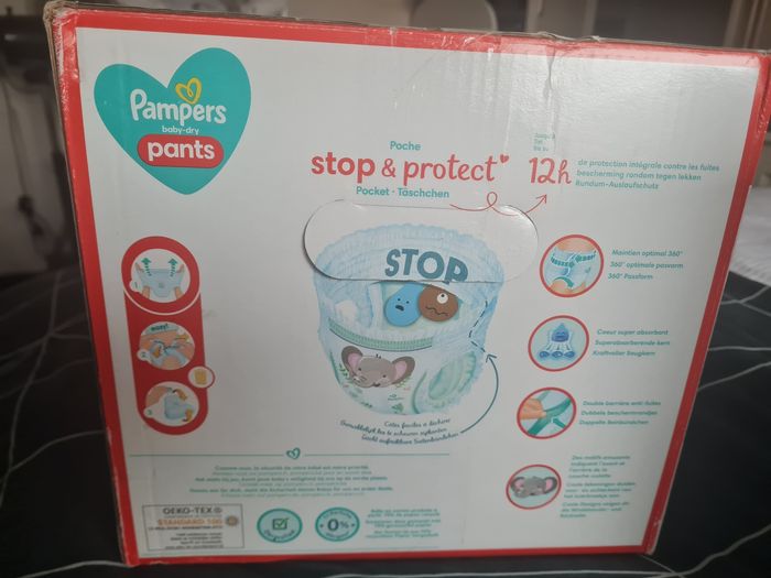 Couches pampers pants baby dry - photo numéro 2