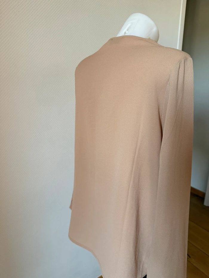 Blouse beige en très bon état taille L Molly bracken - photo numéro 5
