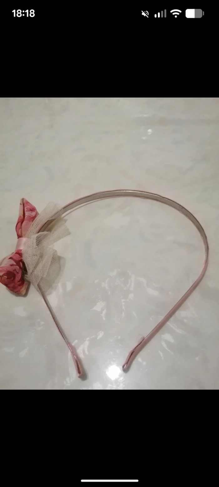 Beau serre-tête nœud papillon rose. - photo numéro 4