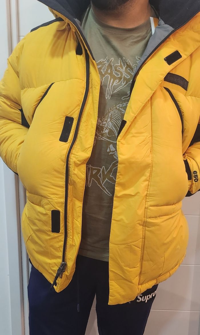 Doudoune Timberland jaune et noire 100% duvet – Taille M (neuve avec étiquettes) - photo numéro 5
