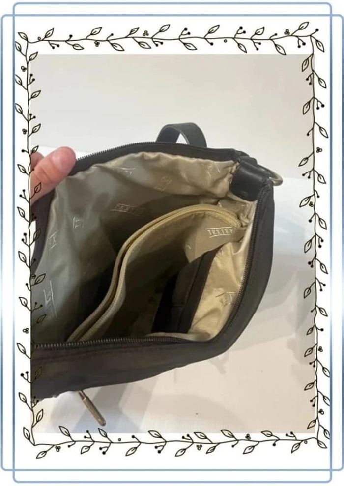 Sac à bandoulière marron Texier, très bon état, 29x30cm - photo numéro 4