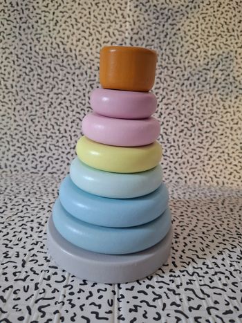 Tour à empiler bois pastel bébé Gifi