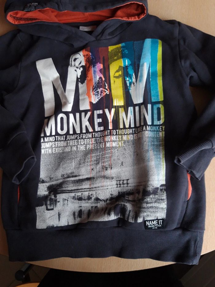 Sweatshirt 5/6 ans - photo numéro 2