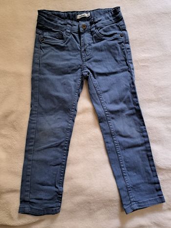 Jeans taille 4 ans