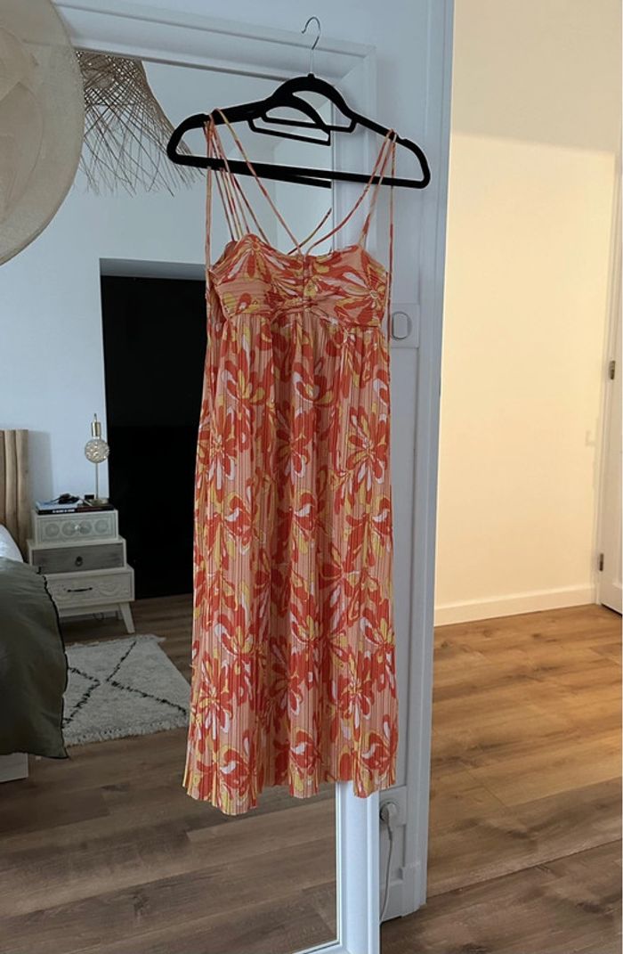 Robe bustier Zara neuve 🍊 - photo numéro 2