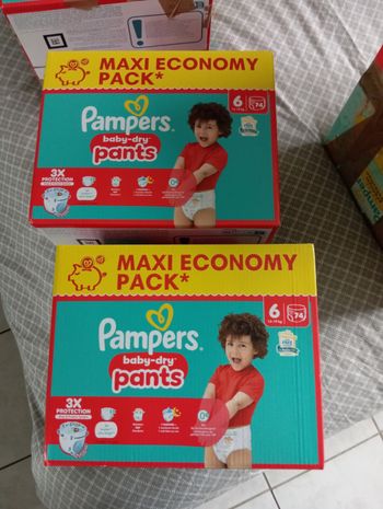 2 cartons pampers pants taille 6 neuf jamais ouvert 