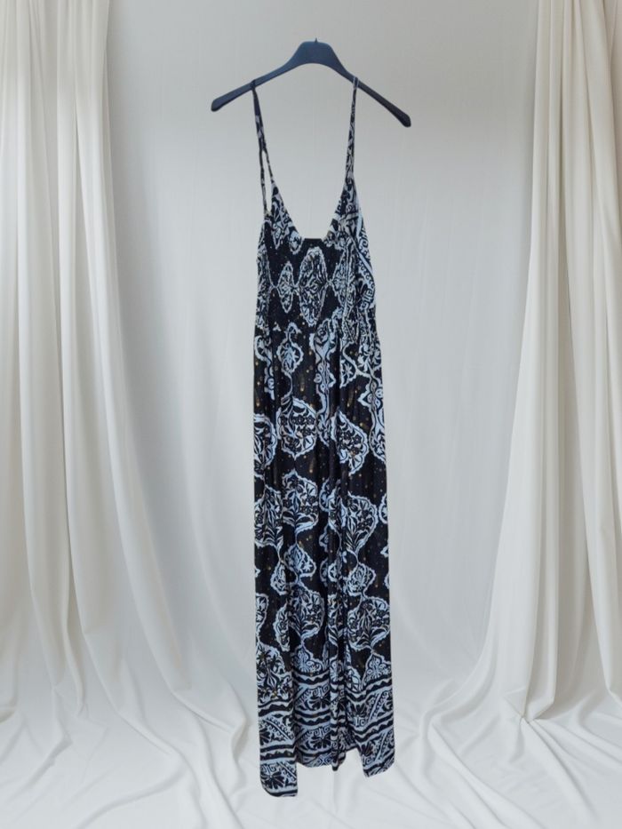 Jolie robe - photo numéro 2