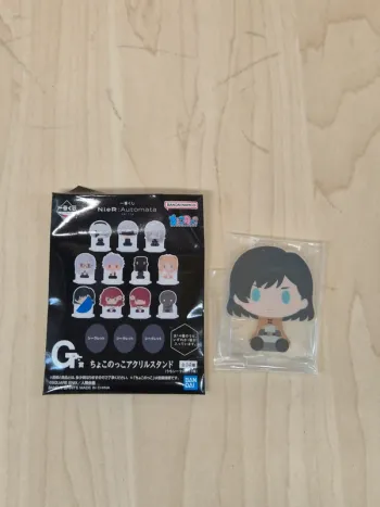 Mini figurine acrylique NieR Automata